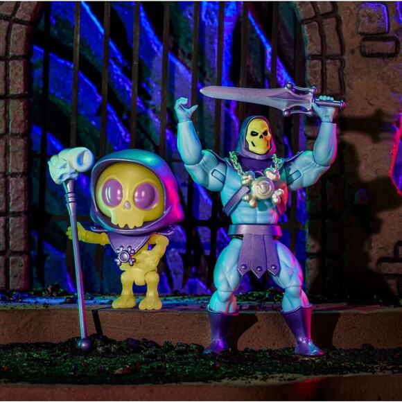 MOTU Masters of the Universe Skeletor x VeeFriends Skilled...